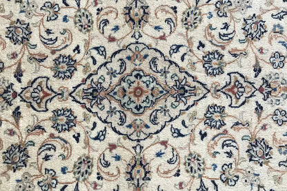 Keshan - Beige (148x98 cm) - German Carpet Shop