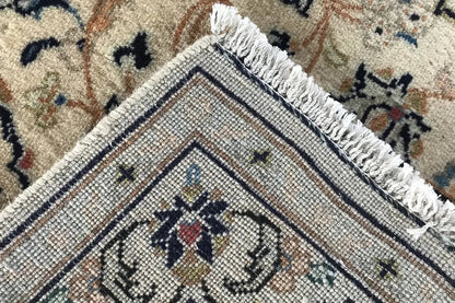 Keshan - Beige (148x98 cm) - German Carpet Shop