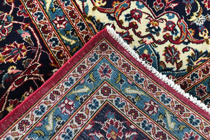 Keshan - Rot (353x247 cm) - German Carpet Shop