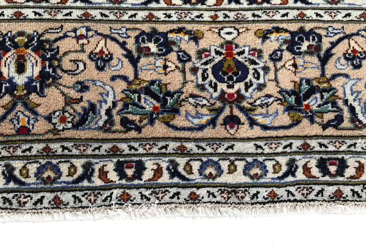 Keshan - Beige (364x258 cm) - German Carpet Shop