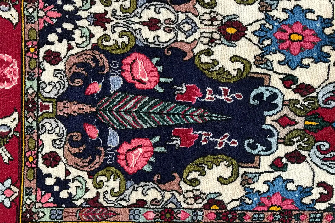 Bakhtiari - (142x104cm) - German Carpet Shop