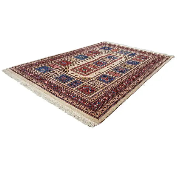 Qashqai - Klassisch (198x139 cm) - German Carpet Shop