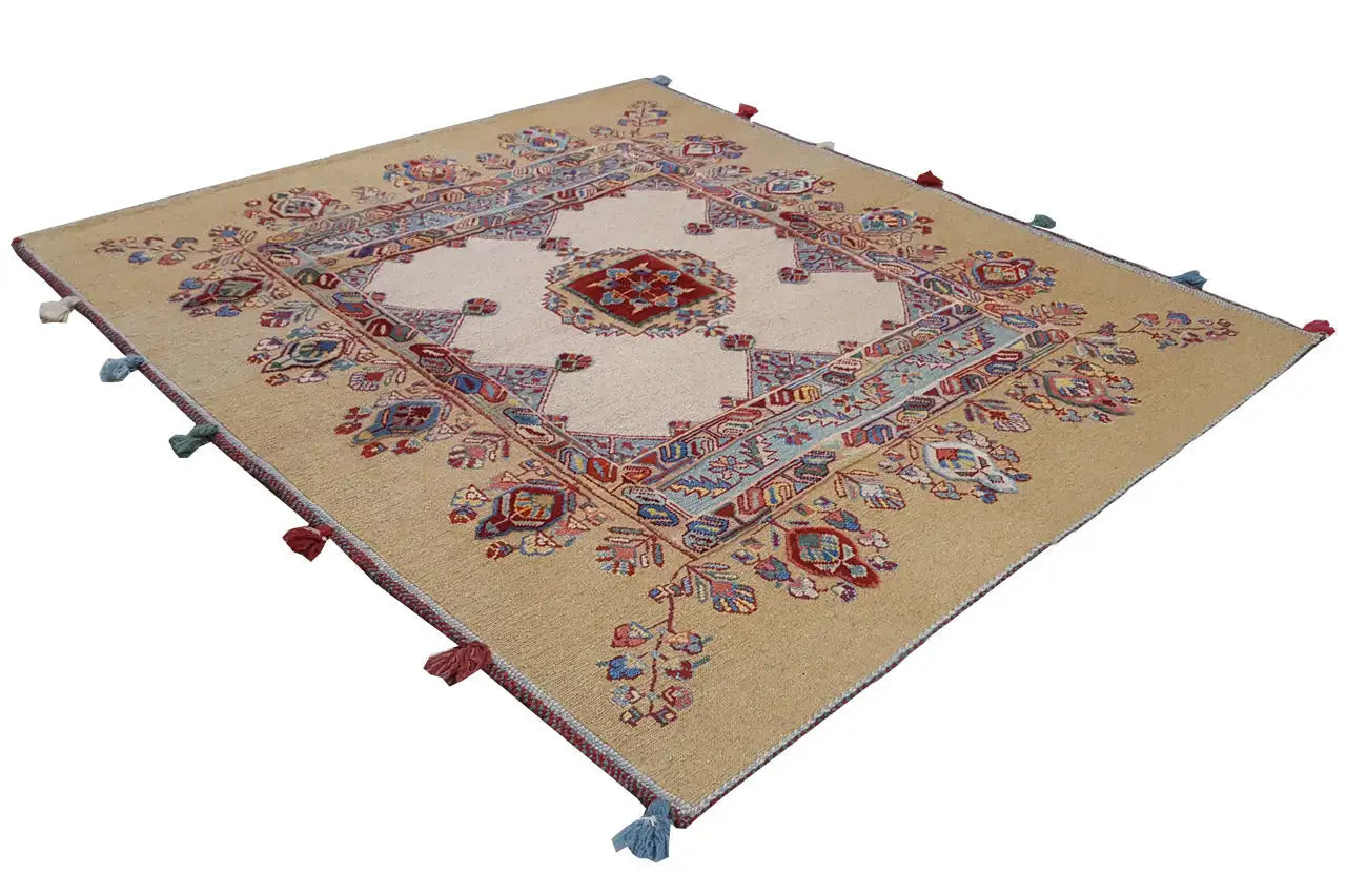 Soumakh (118x103 cm) - German Carpet Shop