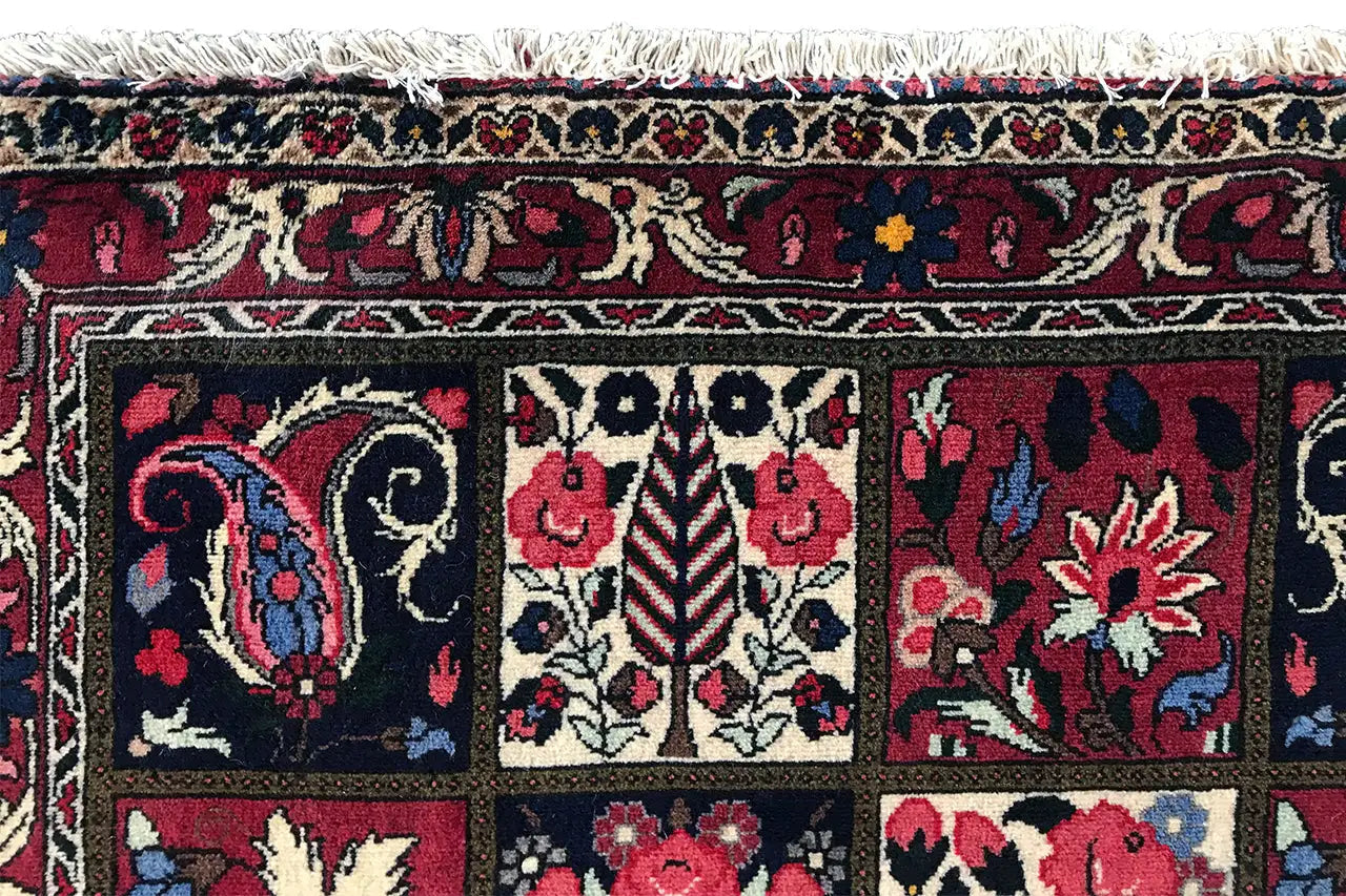 Bakhtiari - (157x106cm) - German Carpet Shop