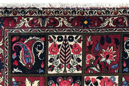 Bakhtiari - (157x106cm) - German Carpet Shop